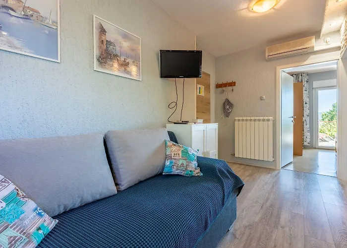 Besonderes Nur 200 Meter Zum Sandstrand Mit Parkplatz, Liegen, Meerblick Lägenhet
